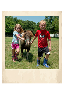 Children with horse at Keystone