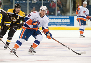Donovan with the Sound Tigers